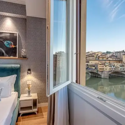 Vetro - Sweet Dreams in Florence
