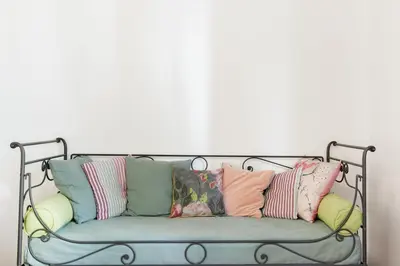 Letto o letti in una camera di Historic tower-house with unique atmosphere