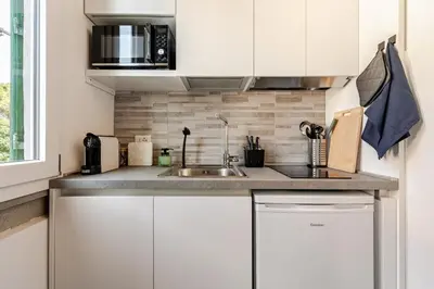 Cucina o angolo cottura di Santa Croce Tiny Suite - Centro di Firenze - 9' Duomo