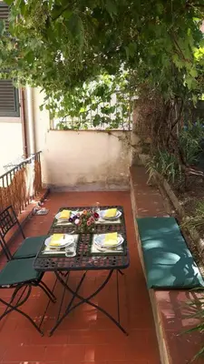 Patio o area all'aperto di Stella House in the heart of ancient Florence