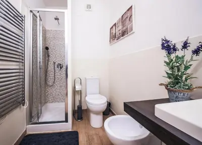 Bagno di Apartments Florence - San Marco Suite 3