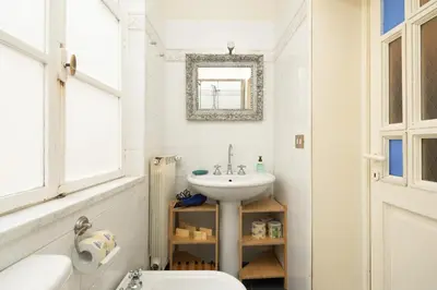 Bagno di Santo Spirito Urban Apartment