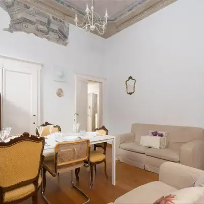 Florence Duomo Grand Apartment