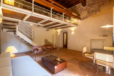 Area soggiorno di Medieval Tower Apartment