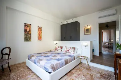 Letto o letti in una camera di Illustrated Scene-new apt Redi 51