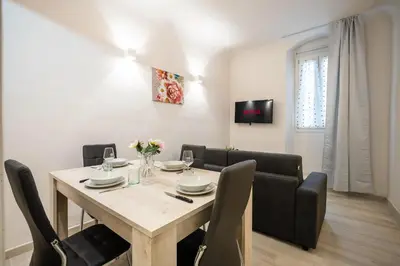 TV o dispositivi per l'intrattenimento presso Firenze Center - 5min to Duomo, Station - Wifi and AC