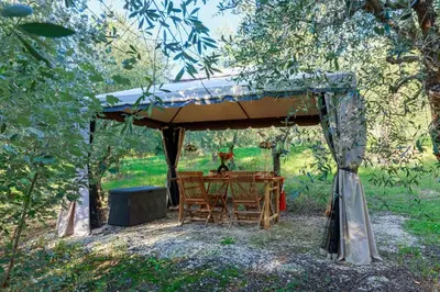 Giardino di Olive Garden Loft Relax among Olive Trees and Gazebos