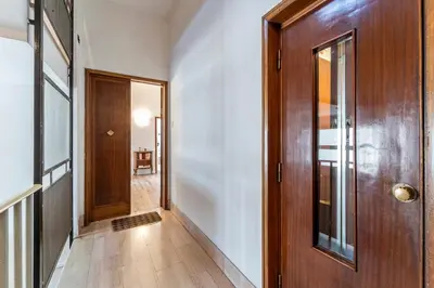 Planimetria di UNYCA - Spacious Florence 3-bedroom Apartment