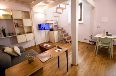 TV o dispositivi per l'intrattenimento presso Acacia Firenze - Loto