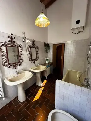 Bagno di Podere Le Faete