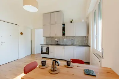 Cucina o angolo cottura di GuestHost - Peaceful Apartment in Florence