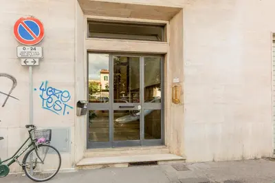 Planimetria di GuestHost - Peaceful Apartment in Florence