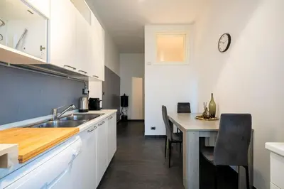 Cucina o angolo cottura di Loft Fortezza da Basso -10 minutes from SMN Train Station-