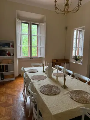 Planimetria di Stylish 3-Bedroom Apartment in Prestigious Florence