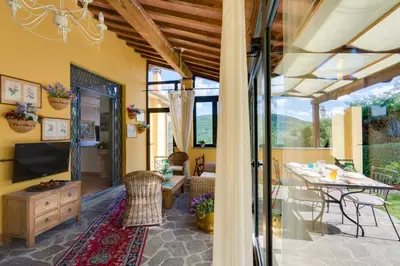 TV o dispositivi per l'intrattenimento presso Villa Palagetto by MMega