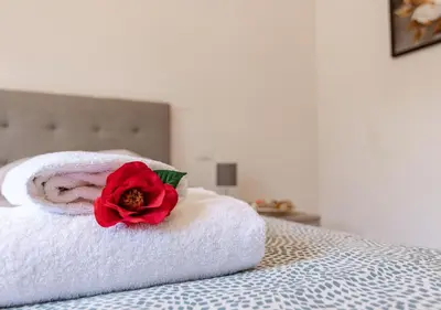 Letto o letti in una camera di brd 41 12- Ponte Vecchio Spacious Central Penthouse