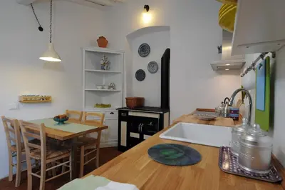 Cucina o angolo cottura di Fattoria il Leccio - Appartamento con terrazza
