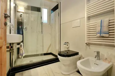 Bagno di Florence Pitti Loft