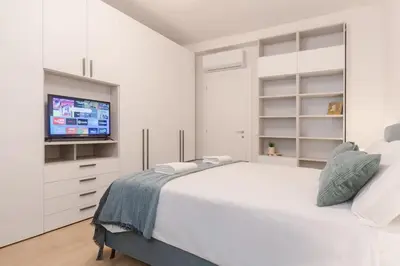 Letto o letti in una camera di Cozy Retreat Private Room with Shared bath