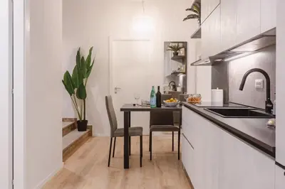 Cucina o angolo cottura di Cozy Retreat Private Room with Shared bath