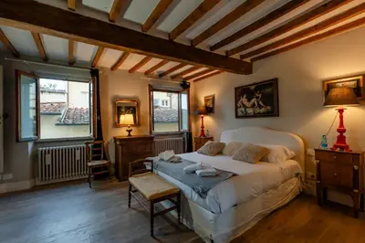 Letto o letti in una camera di Luxury-Penthouse 50 mt da Pontevecchio - By MOIS Collection