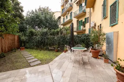 Giardino di Private Garden & Space Florence 2-Bed Apt