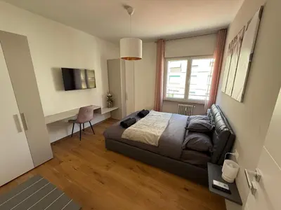 TV o dispositivi per l'intrattenimento presso Villa Strozzi Appartamento Moderno