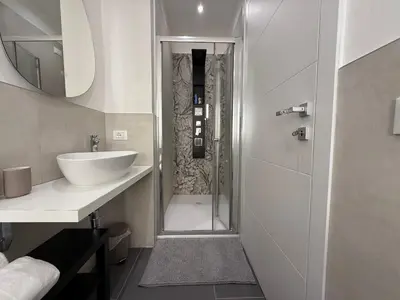 Bagno di Villa Strozzi Appartamento Moderno