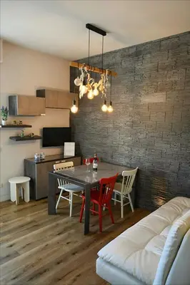 Cucina o angolo cottura di Simona and Luca's House - Bright and Unique Two-Room Apartment