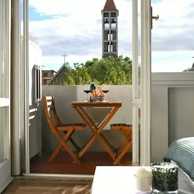 Simona and Luca's House - Bright and Unique Two-Room Apartment
