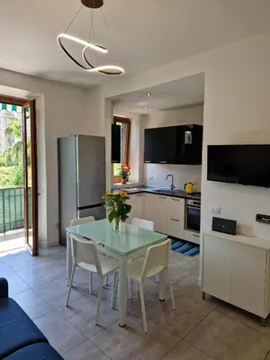 Cucina o angolo cottura di Claudia San Donato Apartment