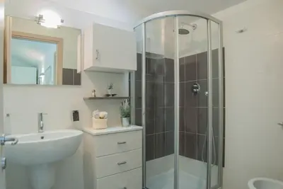 Bagno di Apartment with terrace SAN FREDIANO AREA -4 people