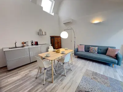 Area soggiorno di Comfort Home Free Parking in Florence