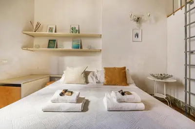 Letto o letti in una camera di Ricasoli Apartment By San Firenze Collection