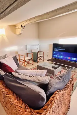 TV o dispositivi per l'intrattenimento presso Borgo San Jacopo Penthouse by 360Rentals