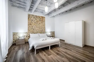 Letto o letti in una camera di YD quiet 2BR apartment with private garden