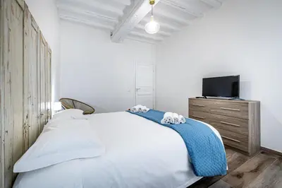 Letto o letti in una camera di YD quiet 2BR apartment with private garden