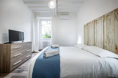 Letto o letti in una camera di YD quiet 2BR apartment with private garden