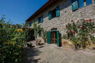 Giardino di Villa Mezzola - Tuscan Escape with pool