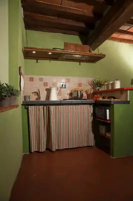 Cucina o angolo cottura di Florence Winery Country Apartments - Fattoria Lavacchio