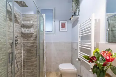 Bagno di La tartaruga con la vela