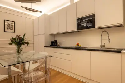 Cucina o angolo cottura di Atipico Apartment - Florence Old Town Stay