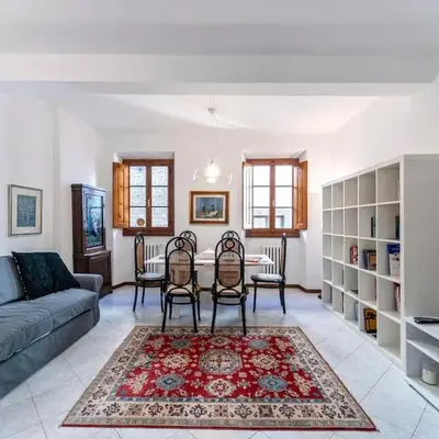 UNYCA - Uffizi Museum Apartment in Florence