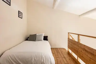 Letto o letti in una camera di Casa di Alice vicino al centro città