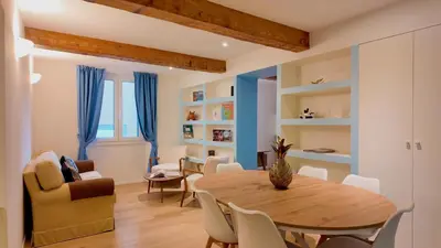 Area soggiorno di Pellicceria Charm Apartment