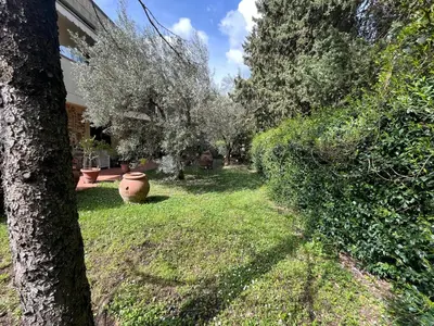Giardino di Green Garden Apartment near Florence