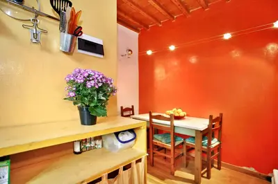 Planimetria di Charming and Cozy House in Florence