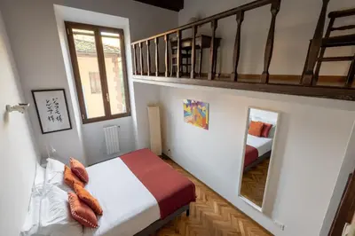 Letto o letti in una camera di Bright and Spacious Arno View Apartment