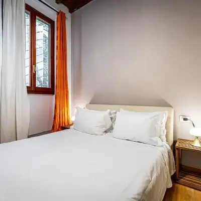 YD San Niccolo riverside apartment
