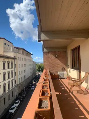 Balcone o terrazza di spacious and very bright apartment with view